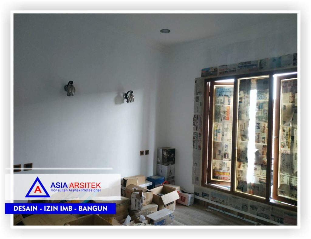 Proses-pengecatan-kusen