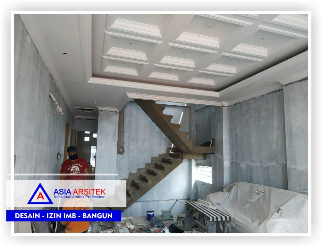Proses-pewarnaan-dasar-dinding-2