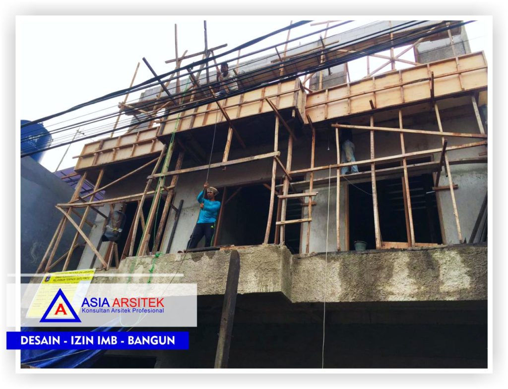 proses-pengerjaan-rumah-klasik-modern-bu-masri