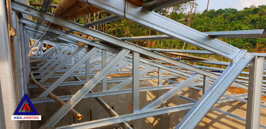 Pekerjaan Atap Desain Rumah Classic Klasik Mewah Belanda Di Bandung