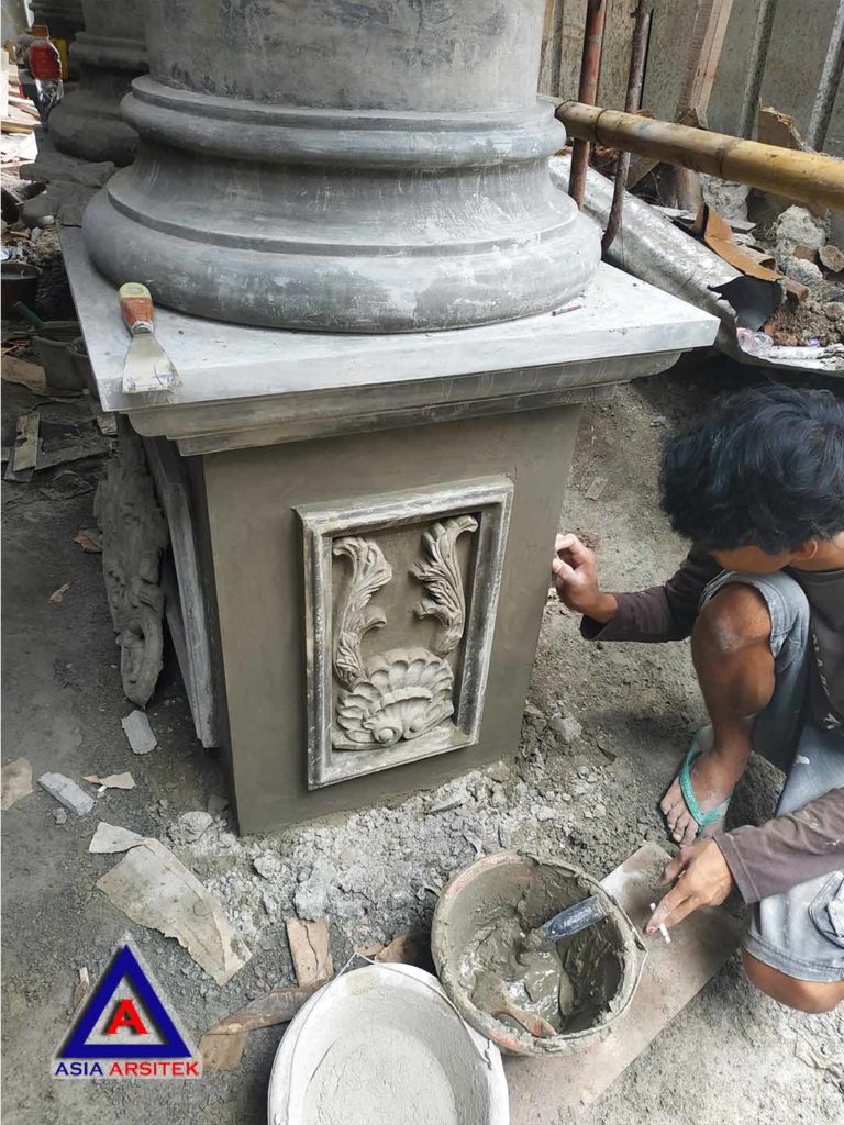 Pembuatan Tiang Pilar Utama Jasa Desain Rumah Klasik/Classic Mewah Bu Elisa Di Jakarta Timur