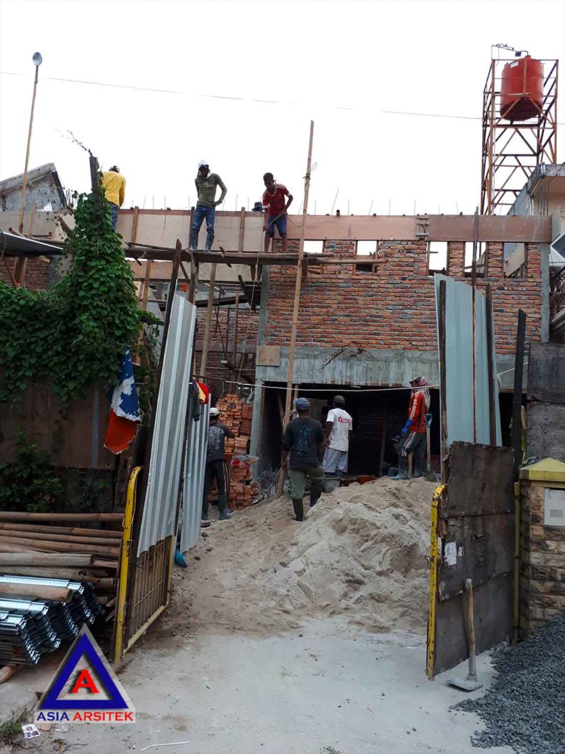 Foto Projek Desain Rumah Klasik/Classic Bu Maudy Di Bekasi