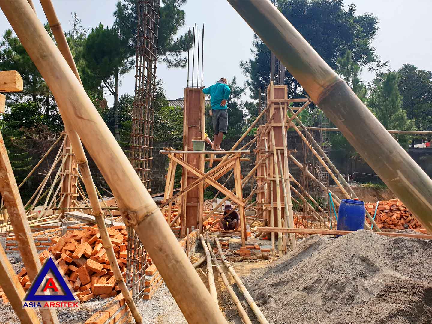 Foto Projek Desain Villa Mewah Bu Kartini Di Sentul Bogor