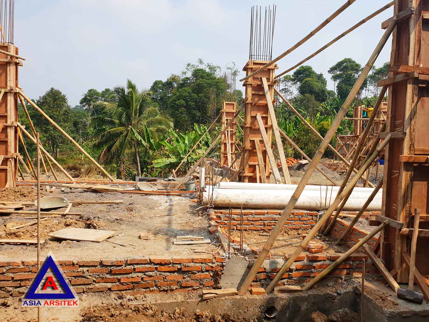 Foto Projek Desain Villa Mewah Bu Kartini Di Sentul Bogor