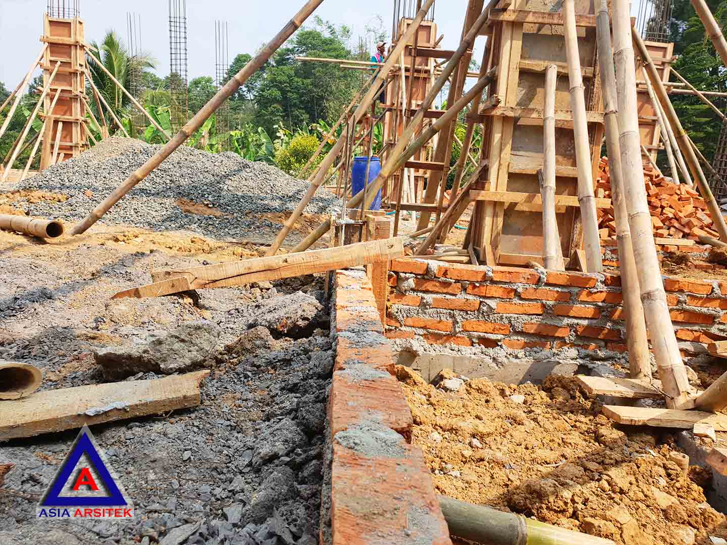 Foto Projek Desain Villa Mewah Bu Kartini Di Sentul Bogor