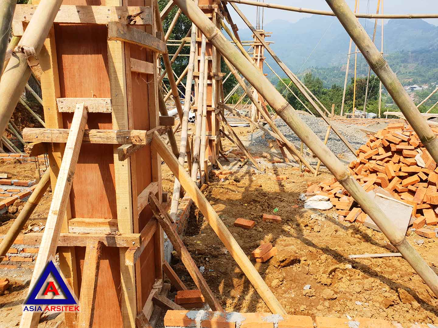 Foto Projek Desain Villa Mewah Bu Kartini Di Sentul Bogor