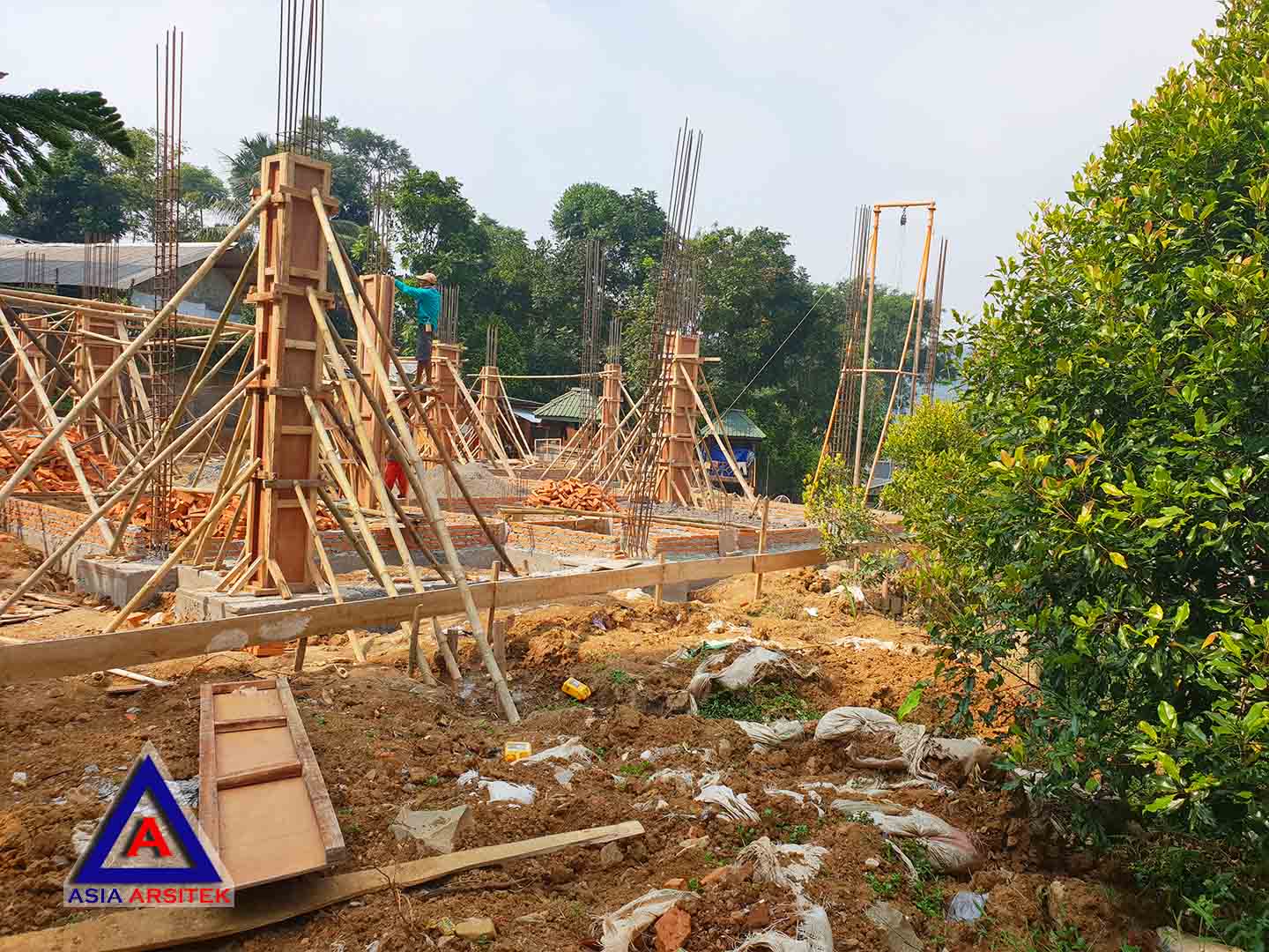 Foto Projek Desain Villa Mewah Bu Kartini Di Sentul Bogor