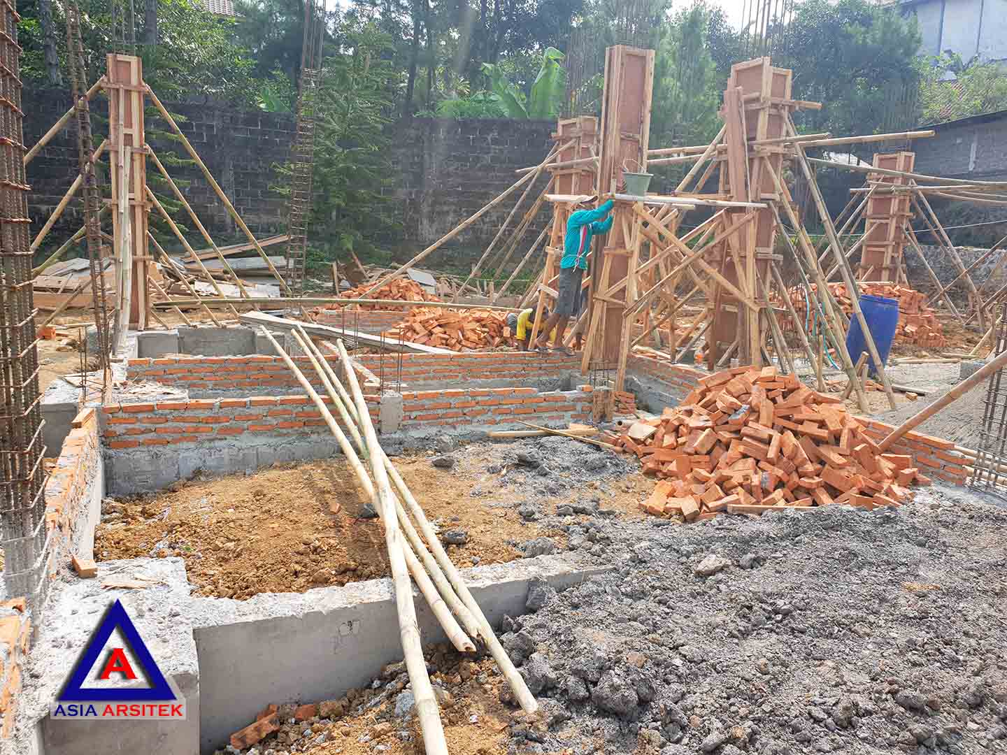 Foto Projek Desain Villa Mewah Bu Kartini Di Sentul Bogor