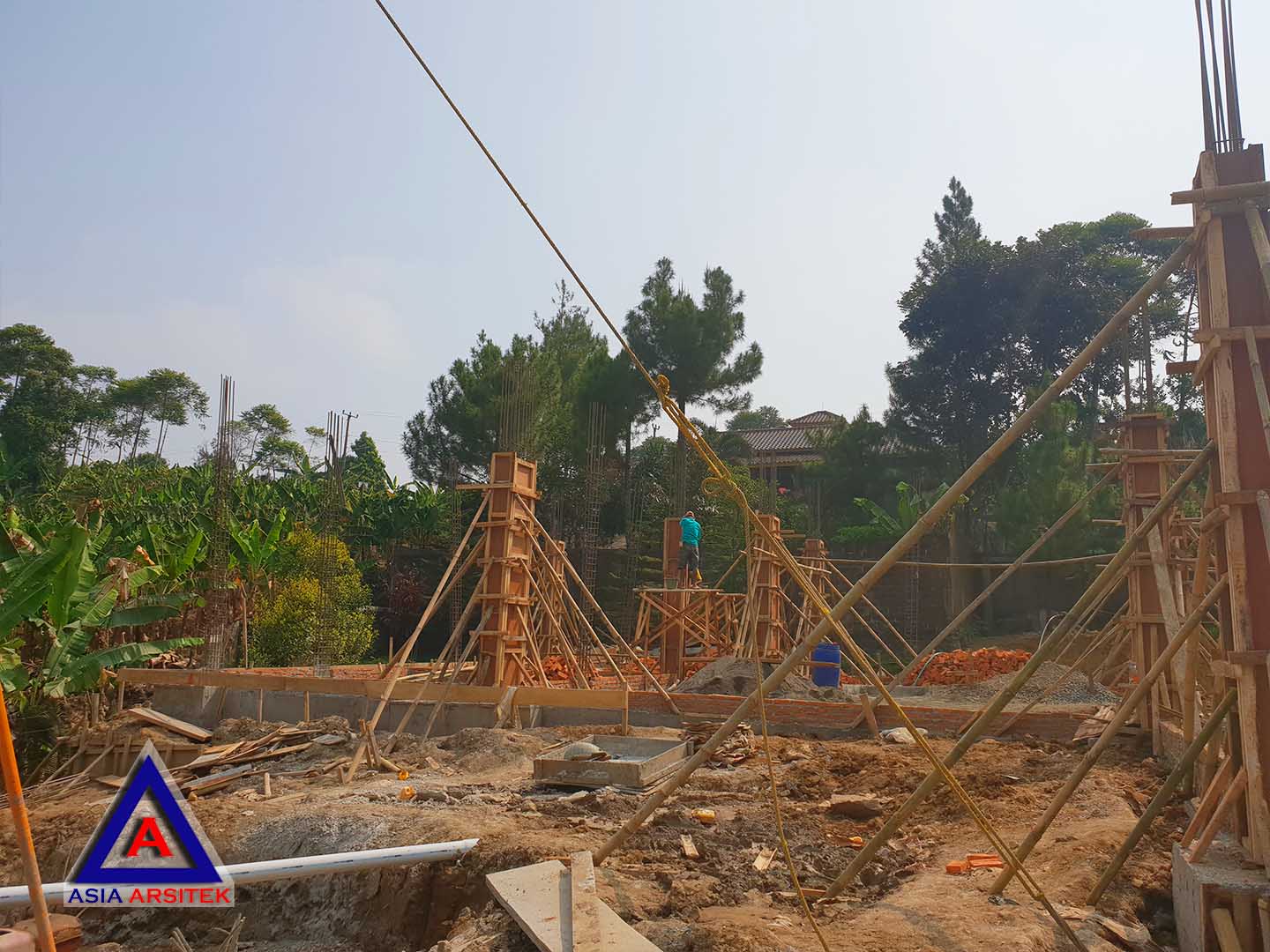 Foto Projek Desain Villa Mewah Bu Kartini Di Sentul Bogor