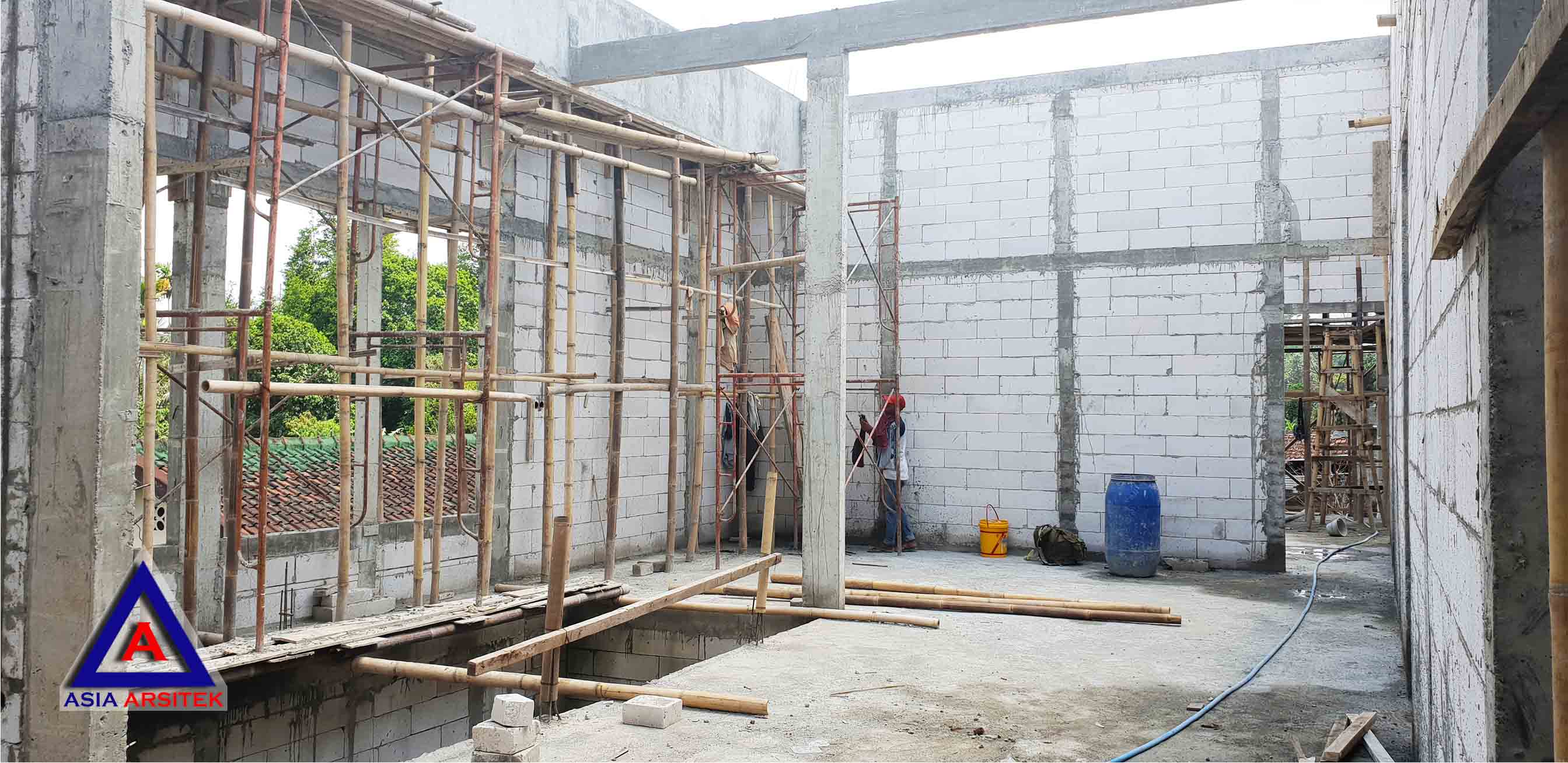 Foto Projek Desain Rumah Klasik/Classic Mewah Pak Wagiyanto Di Yogyakarta