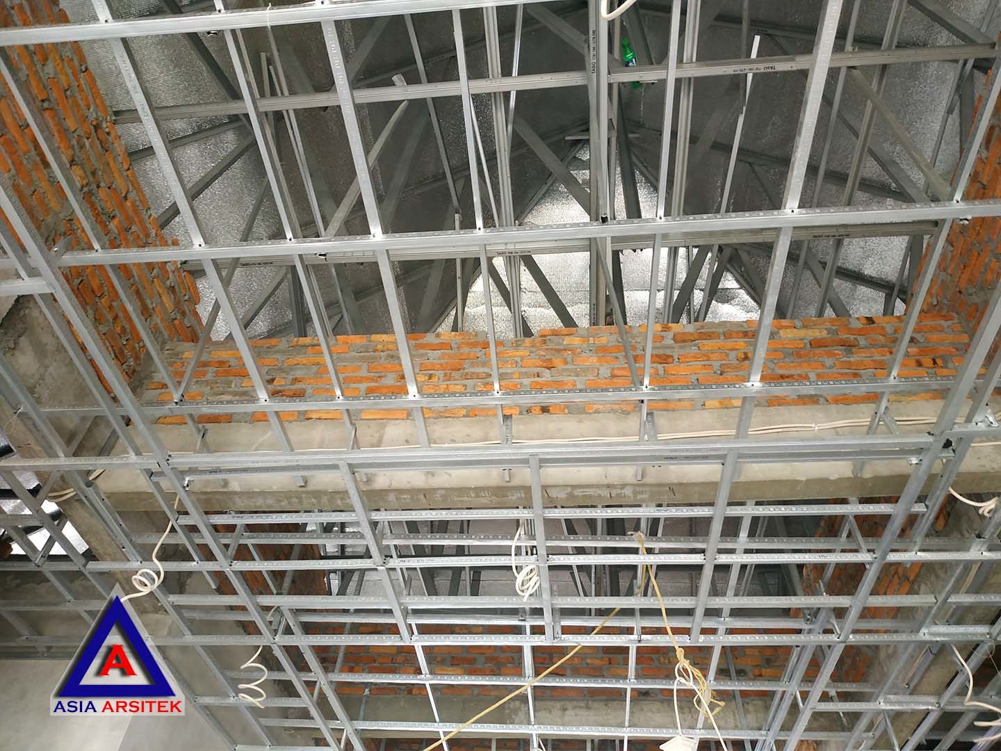 Foto Projek Desain Rumah Klasik/Classic Bu Maudy Di Bekasi