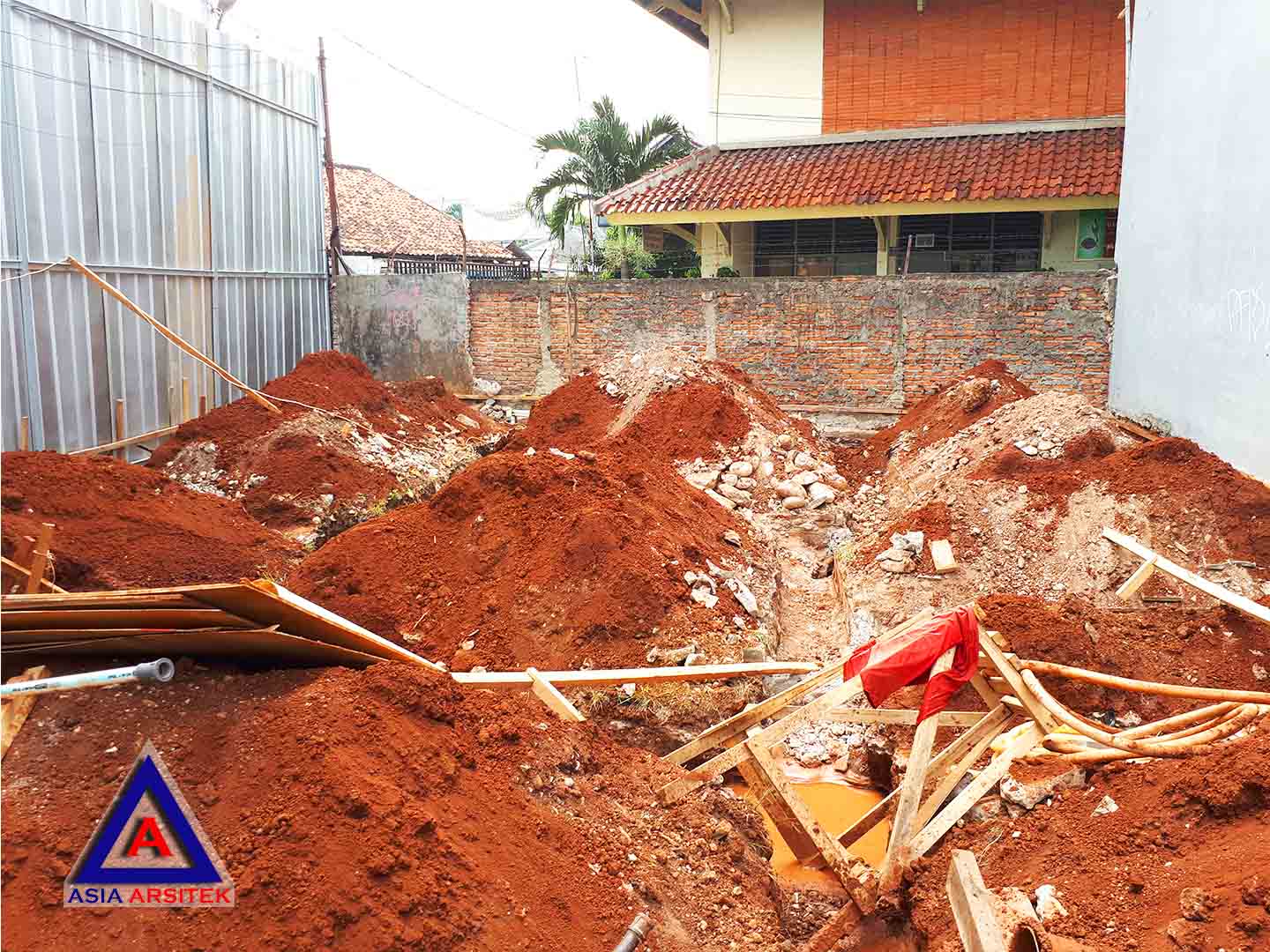 Foto Projek Desain Rumah Klasik/Classic Mewah Bu Elisa Di Jakarta Timur
