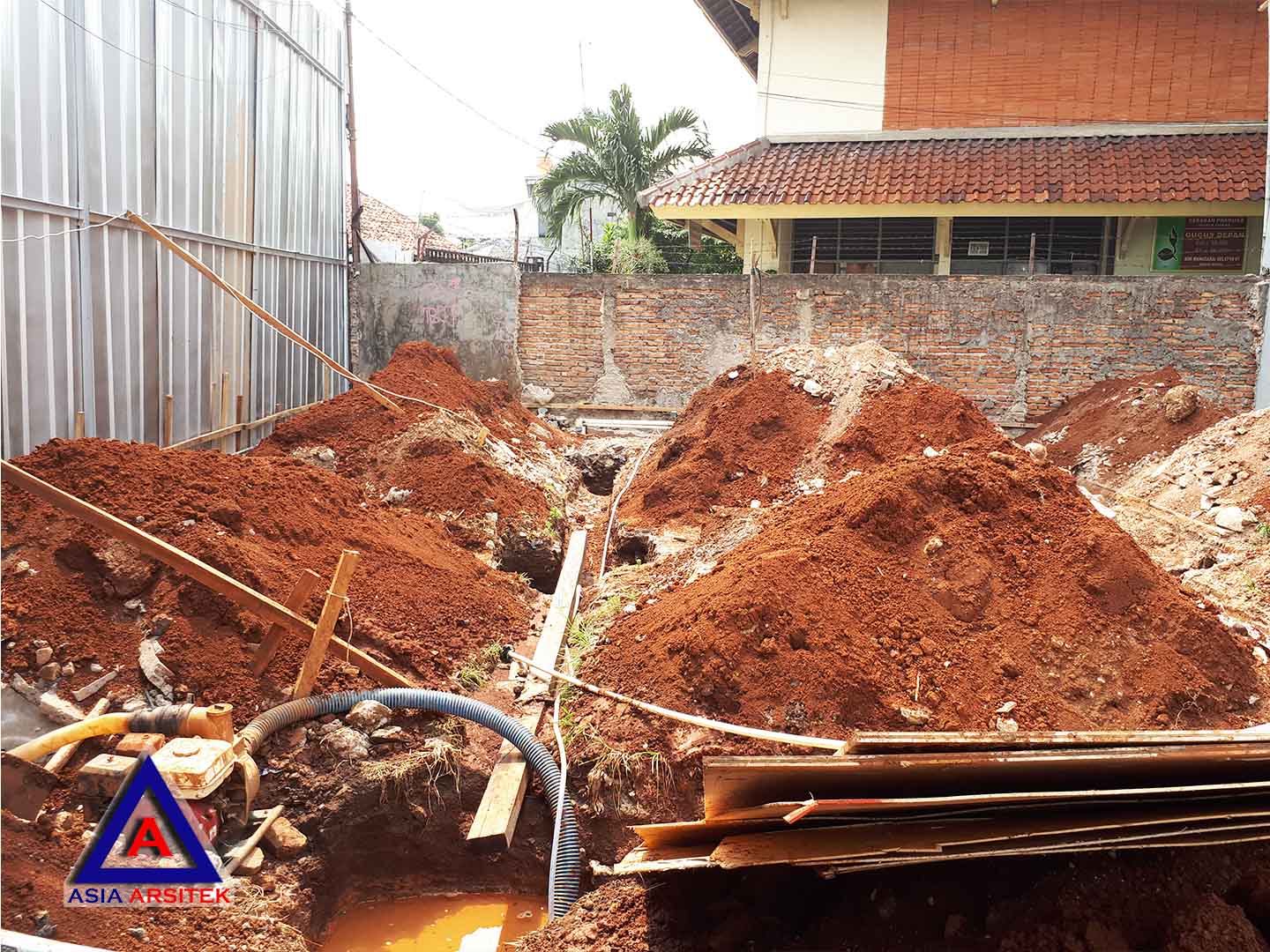 Foto Projek Desain Rumah Klasik/Classic Mewah Bu Elisa Di Jakarta Timur