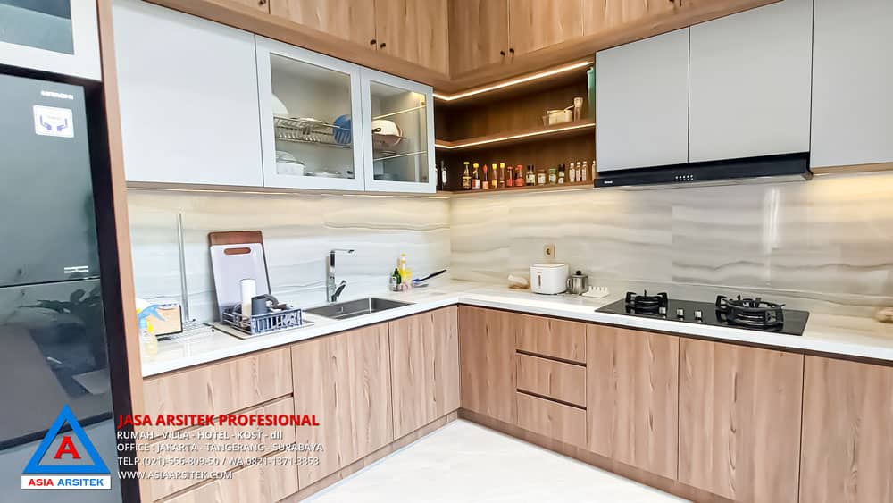 Pembangunan Rumah Tropis Modern 2 Lantai 10x20 m di Jakarta Barat Pantry