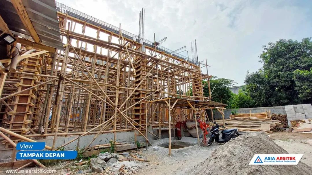 Pembangunan Rumah Tinggal Mewah Klasik 2 Lantai Di Jakarta Timur Depan