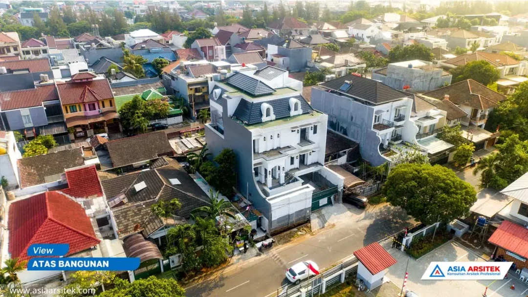 Pembangunan Rumah Tinggal Mewah Tropis 3 Lantai Di Jakarta Timur top