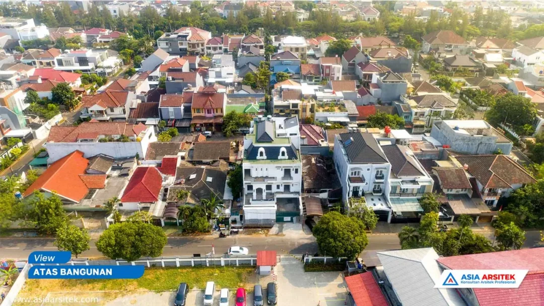 Pembangunan Rumah Tinggal Mewah Tropis 3 Lantai Di Jakarta Timur ftop