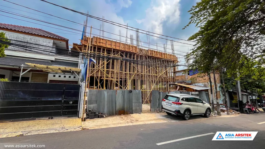 Pembangunan Rumah Tinggal Mewah Mediterania 3 Lantai di Jakarta Selatan depan
