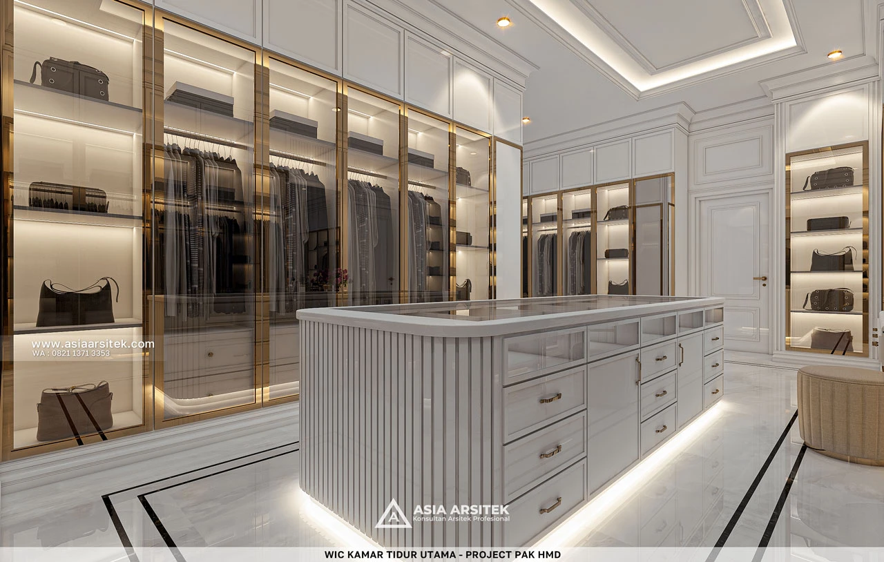 Desain WIC Mewah Kamar Tidur Utama Rumah Klasik 2 Lantai Bapak HMD di BSD Tangerang Selatan