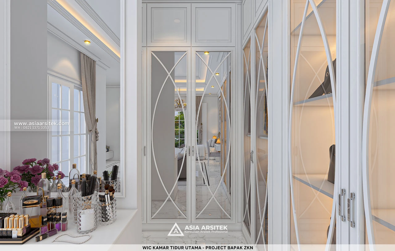 Desain Walk In Closet Kamar Tidur Utama Rumah Klasik 3 Lantai Bapak ZKN di Cikupa Tangerang