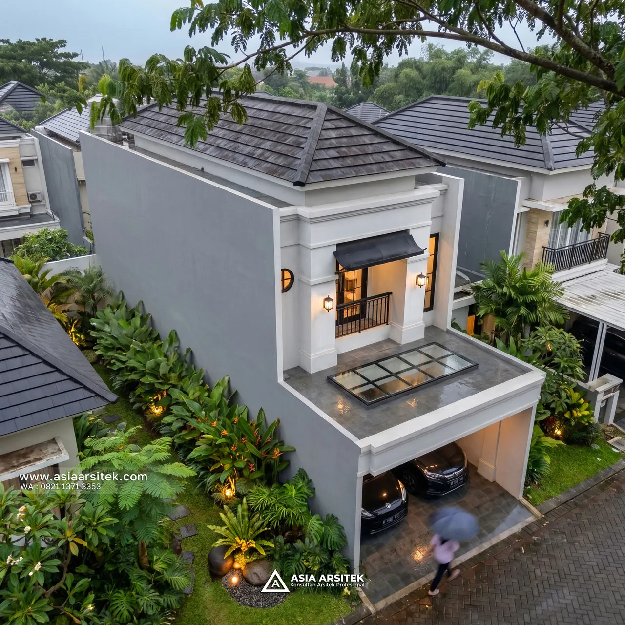 Desain Tampak Atas Rumah Modern Klasik 2 Lantai Ibu Bella di Tanjung Priok Jakarta Utara
