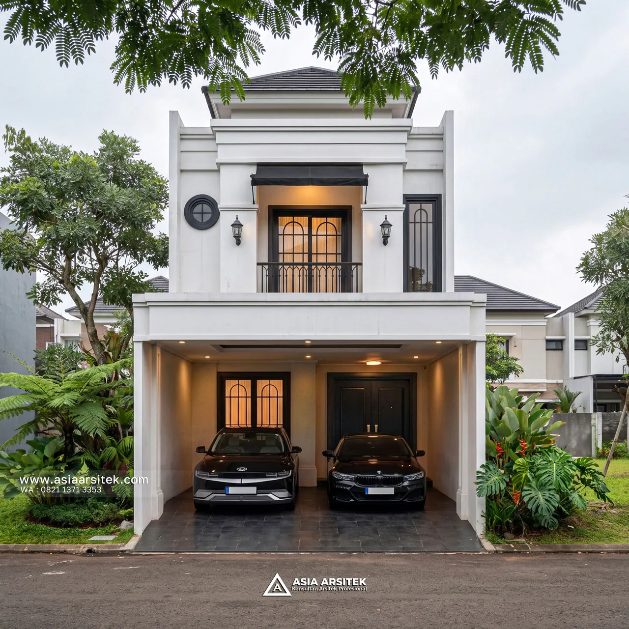 Desain Tampak Fasad Depan Rumah Modern Klasik 2 Lantai Ibu Bella di Tanjung Priok Jakarta Utara