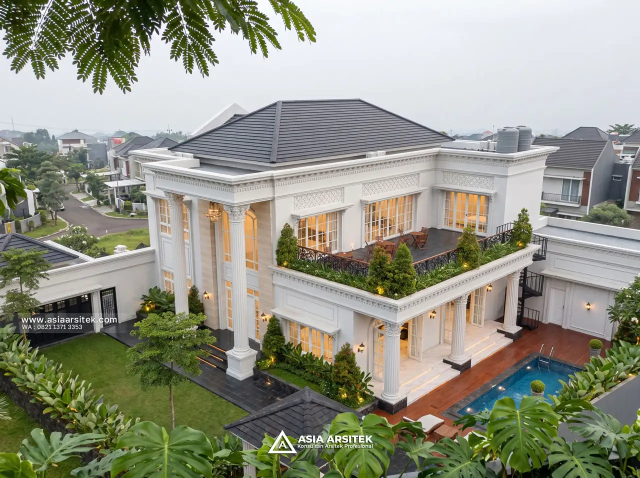 Desain Tampak Atas Belakang Rumah Klasik 2 Lantai Bapak FDL di Padang Sumatra Barat