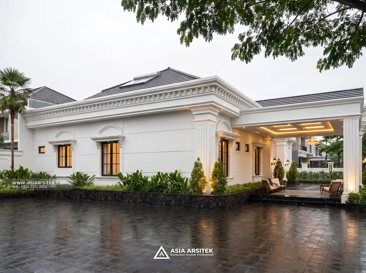 Desain Tampak Belakang Rumah Klasik 1 Lantai Bapak NKH di Pangkal Pinang Bangka Belitung